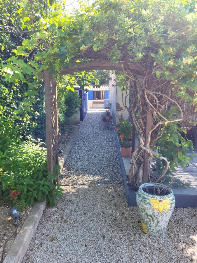 Studio Les Iris Climatise, Entre Mer Et Collines, Classe Meuble De Tourisme 2 Etoiles Allauch Exterior photo